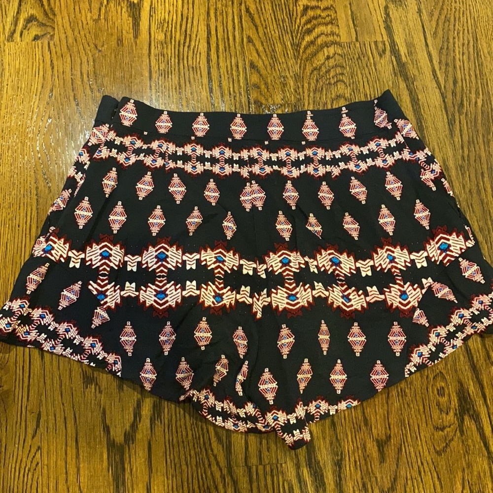Express Tribal Patterned Shorts - image 5